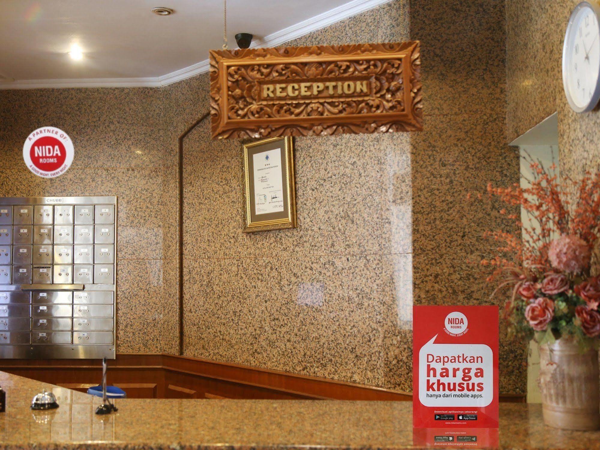 Hotel Yasmin Makassar Mitra Reddoorz Екстериор снимка