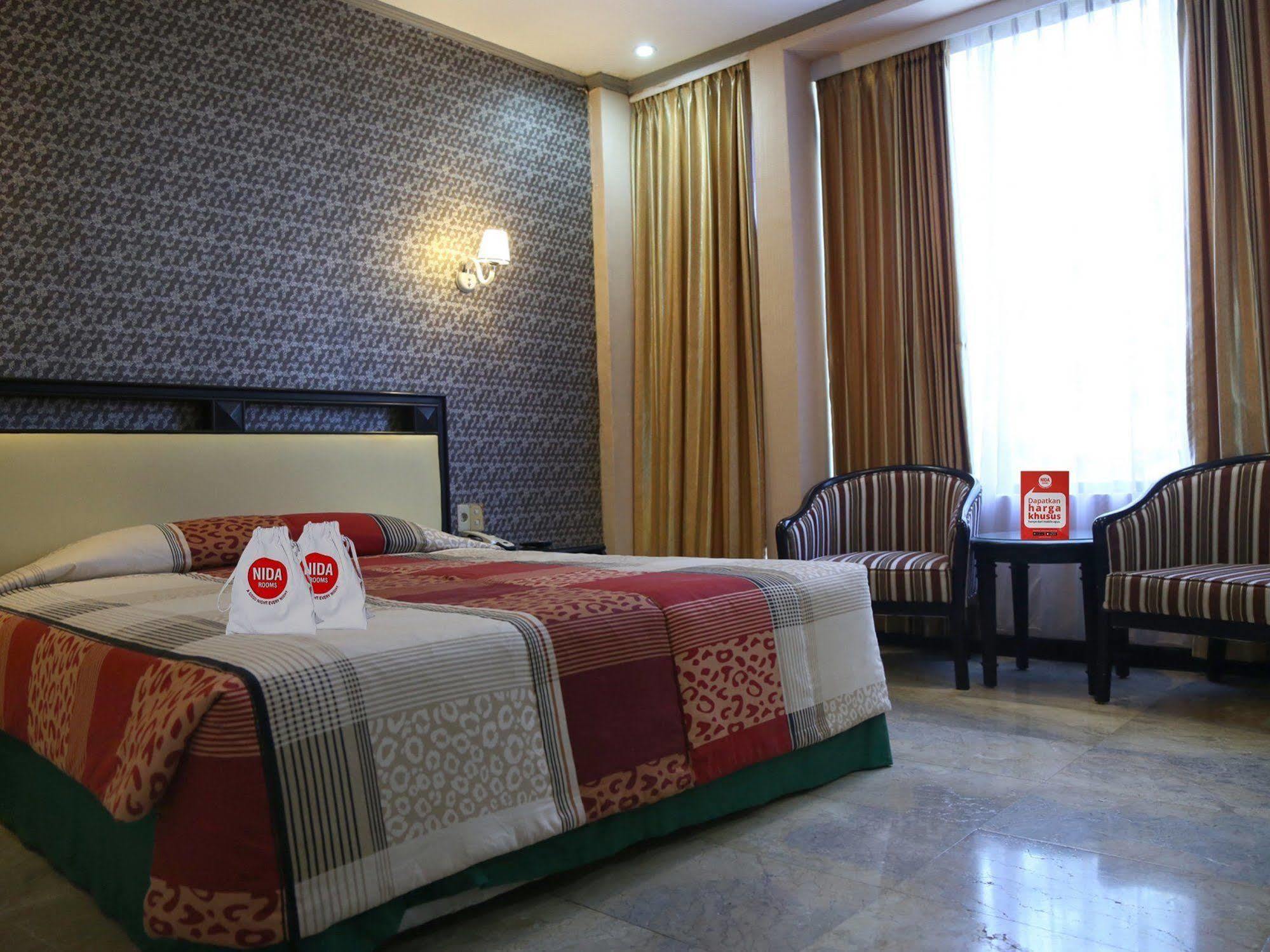 Hotel Yasmin Makassar Mitra Reddoorz Екстериор снимка