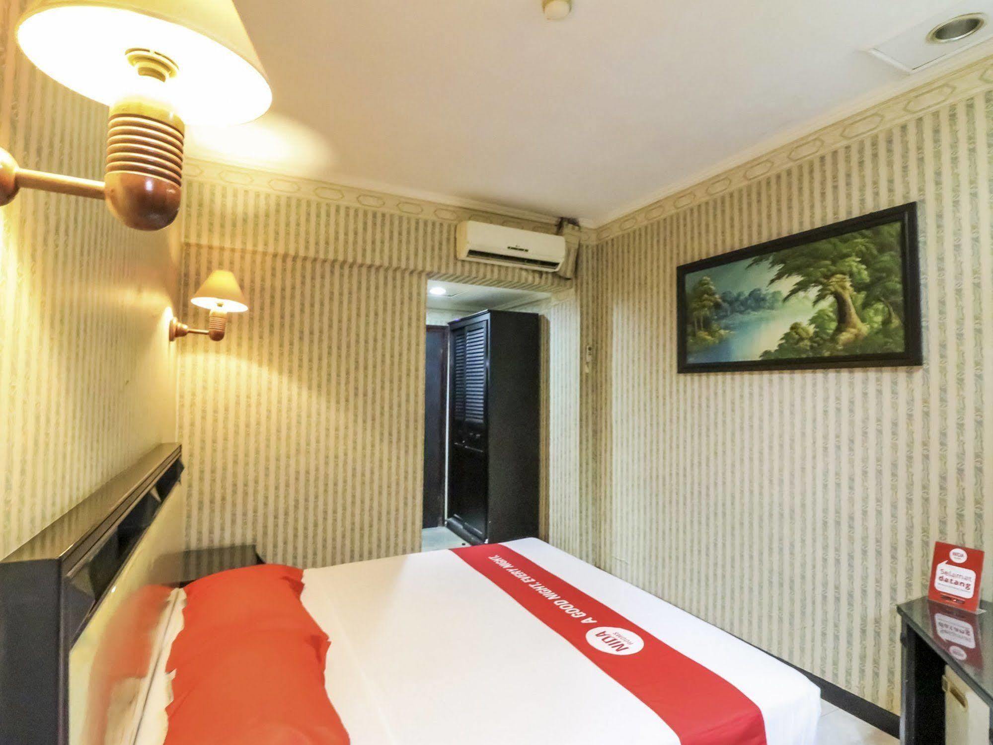 Hotel Yasmin Makassar Mitra Reddoorz Екстериор снимка