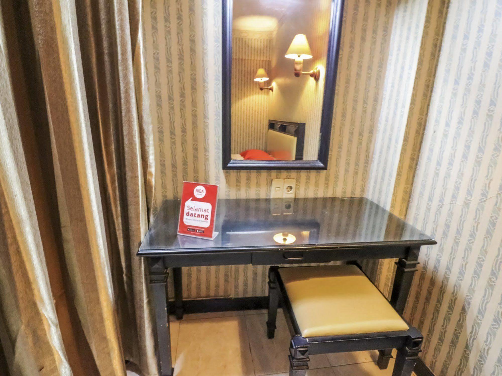 Hotel Yasmin Makassar Mitra Reddoorz Екстериор снимка